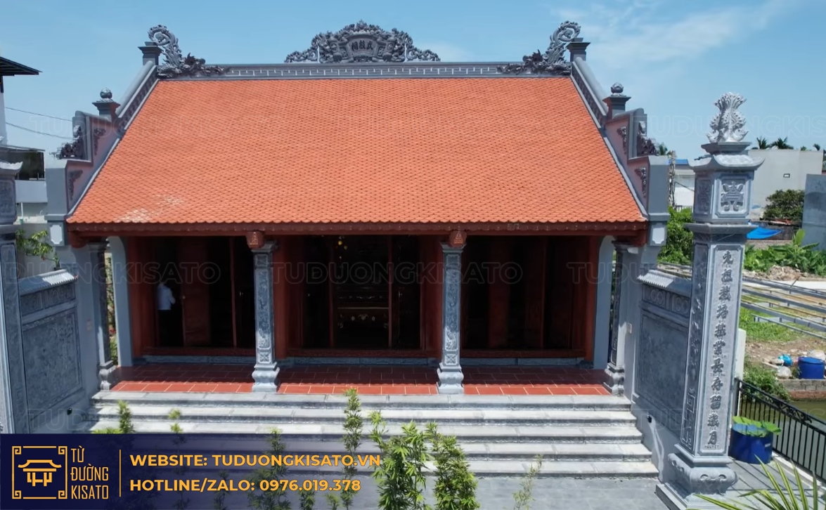 khuôn viên từ đường 3 gian bê tông giả gỗ hải phòng hài hòa tổng thể